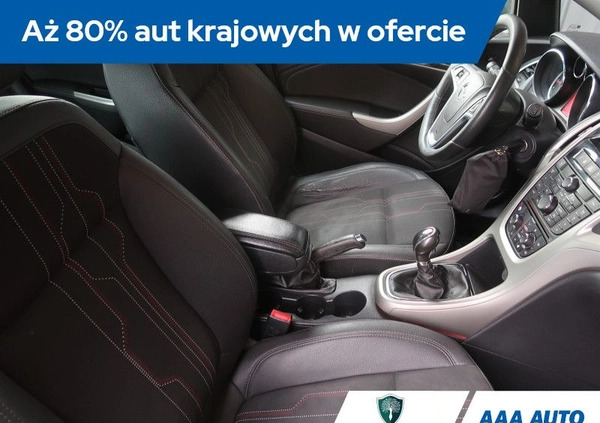 Opel Astra cena 21000 przebieg: 262941, rok produkcji 2011 z Brzozów małe 154